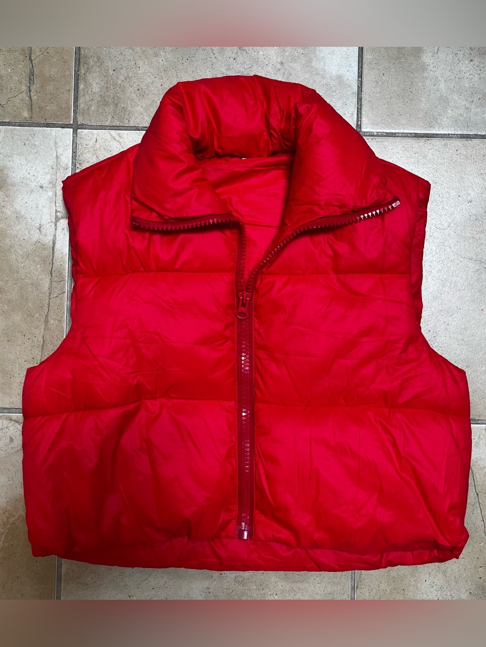 Puffer Vest Red Jacket Zipped Size Small 100% Polyester